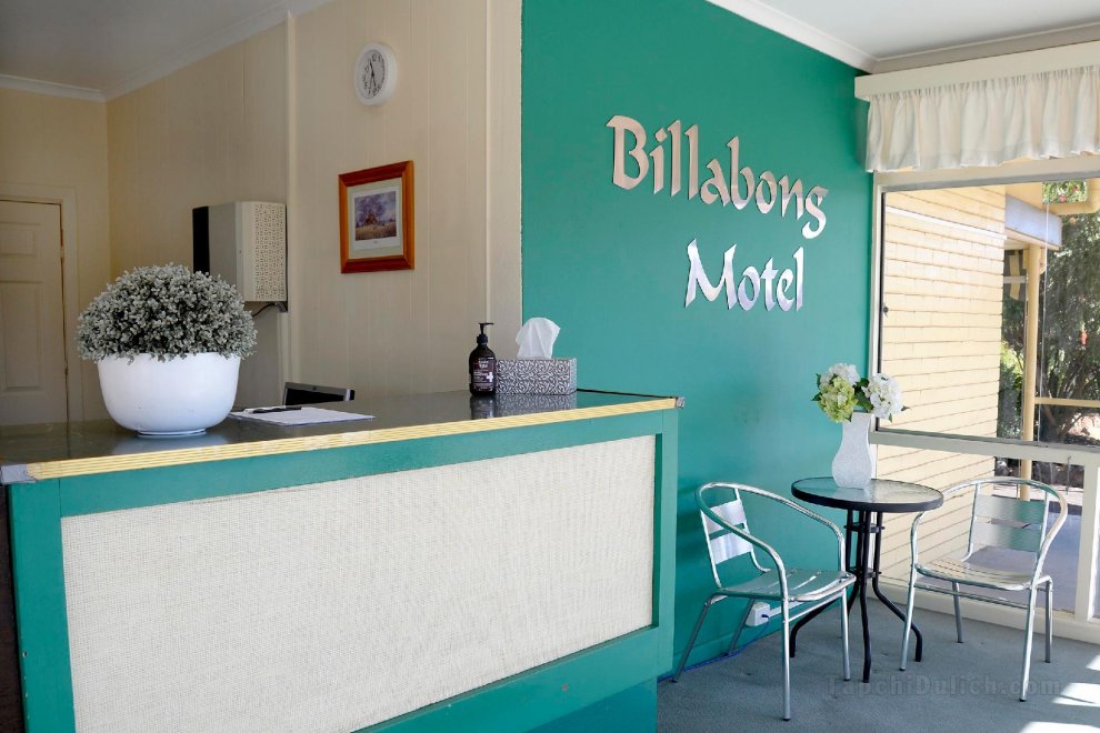 Billabong Motel