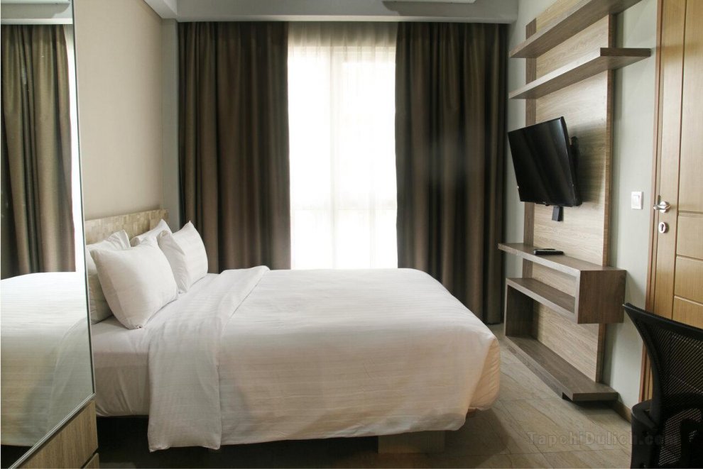 Khách sạn Graha Makara Suite and Residence