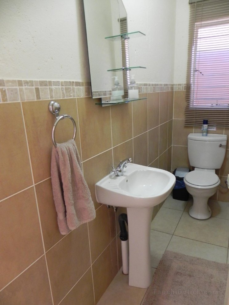 2000平方米2臥室平房 (馬加利斯堡) - 有1間私人浴室