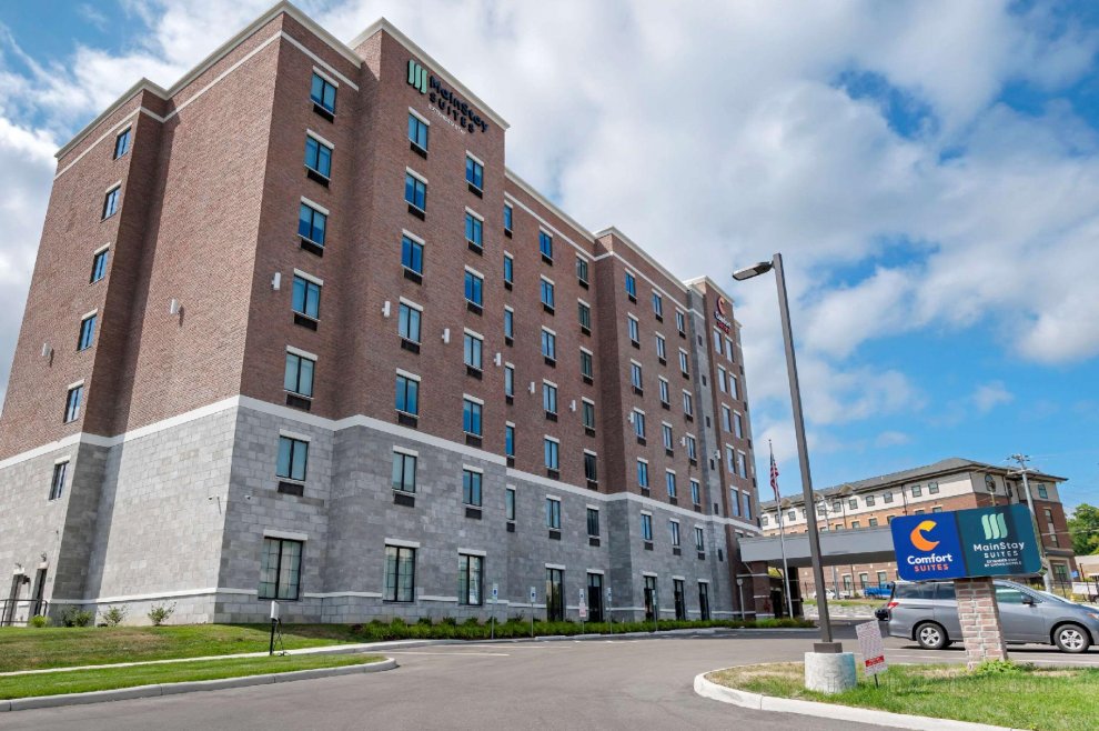 MainStay Suites Cincinnati University - Uptown
