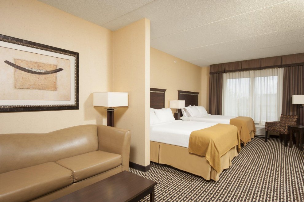 Khách sạn Holiday Inn Express & Suites Seymour