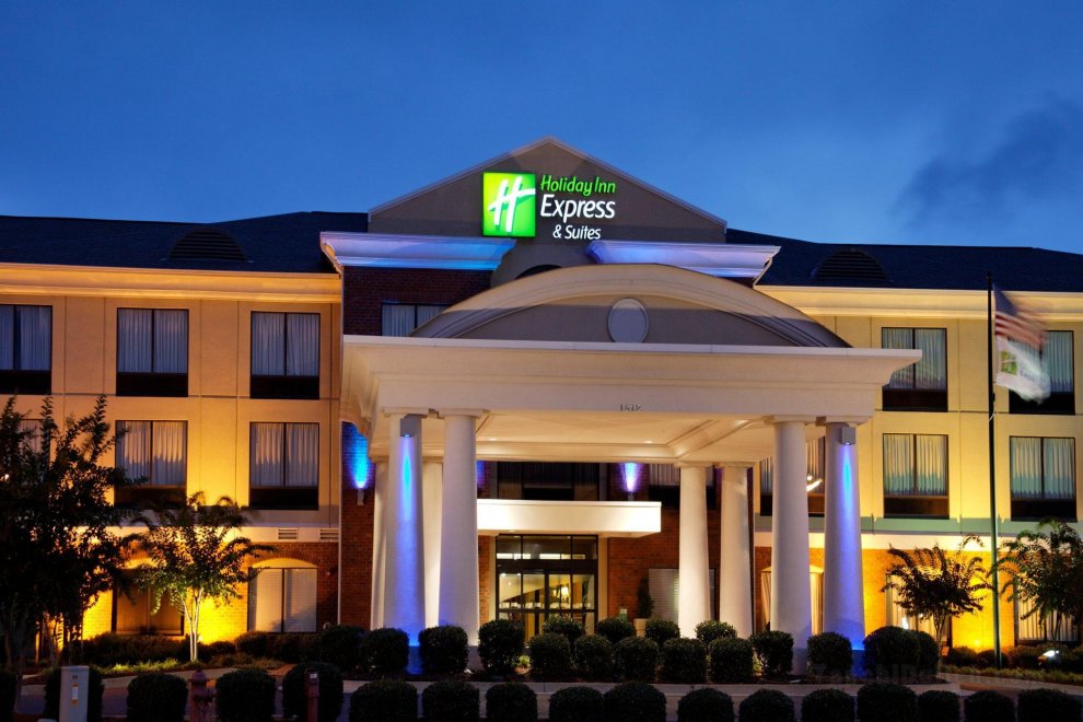 Khách sạn Holiday Inn Express And Suites Tupelo
