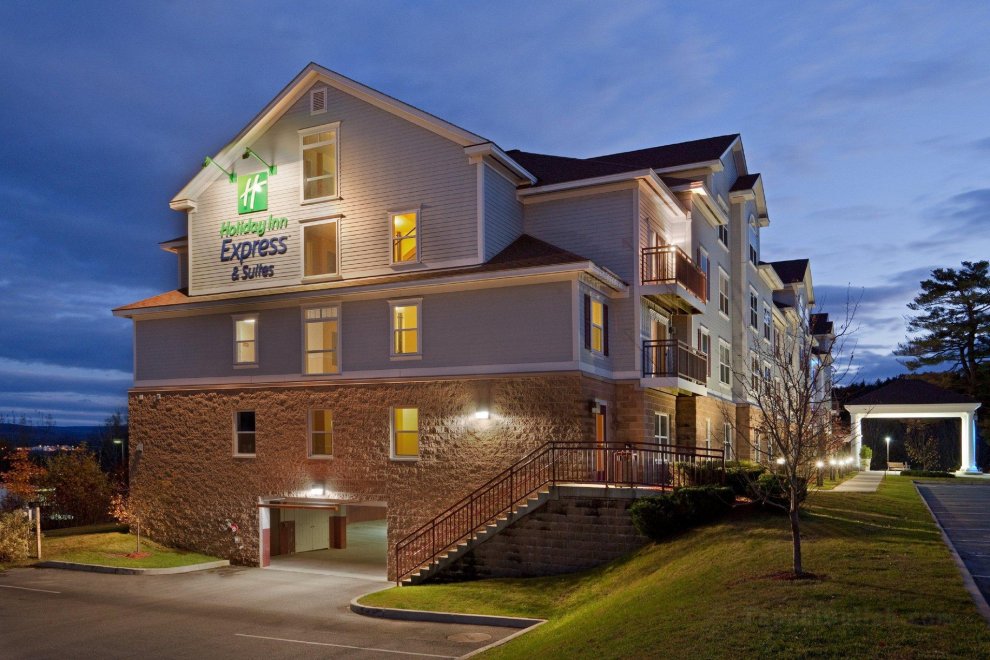 Khách sạn Holiday Inn Express & Suites White River Junction