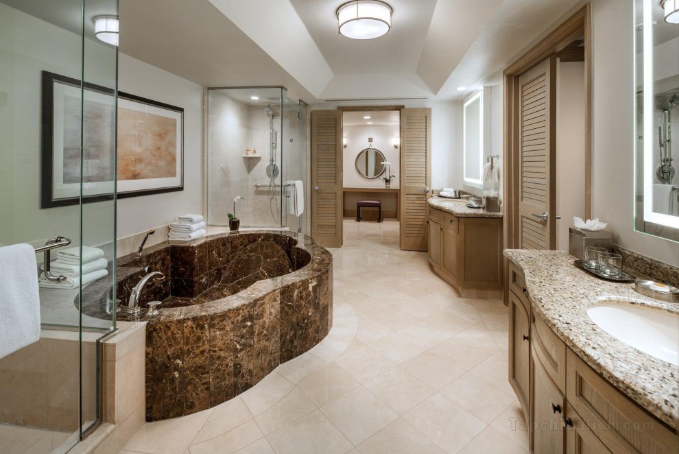 The Canyon Suites at The Phoenician, a Luxury Collection Resort, Scottsdale