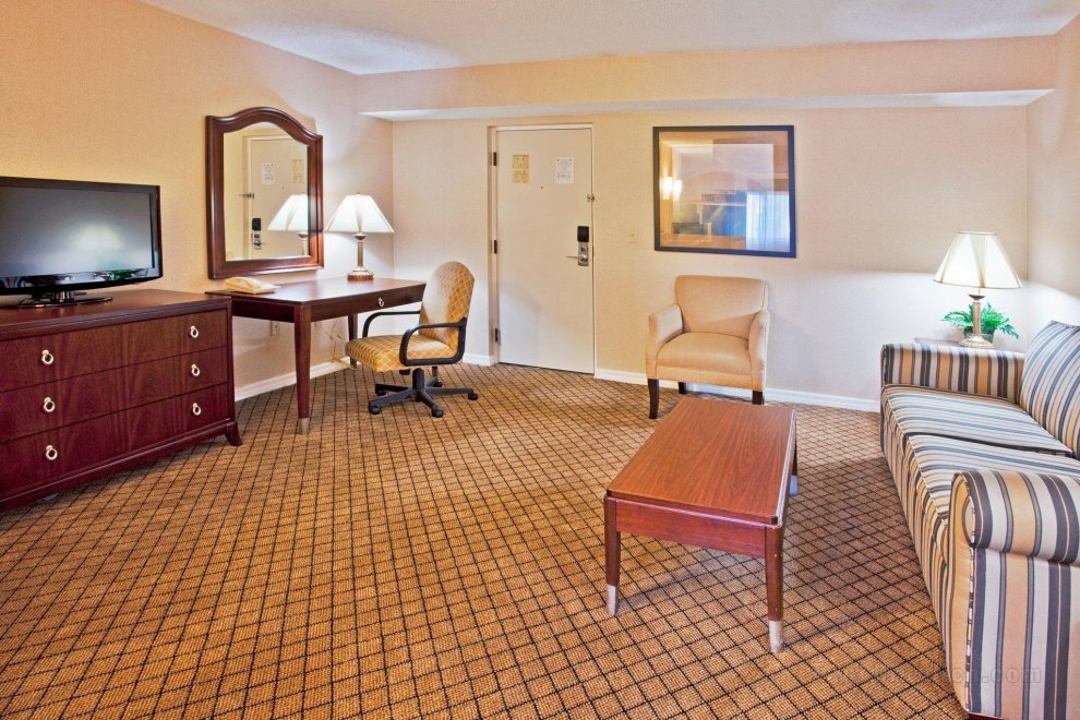Khách sạn Holiday Inn Express & Suites Bradenton West