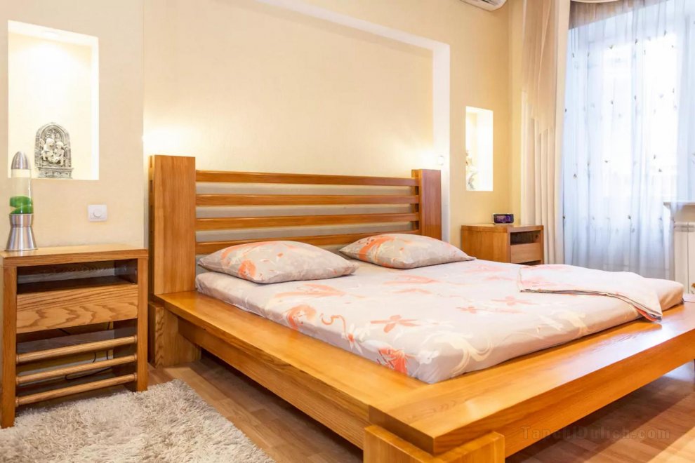 2-room suite apartments near Prospekt Lenina