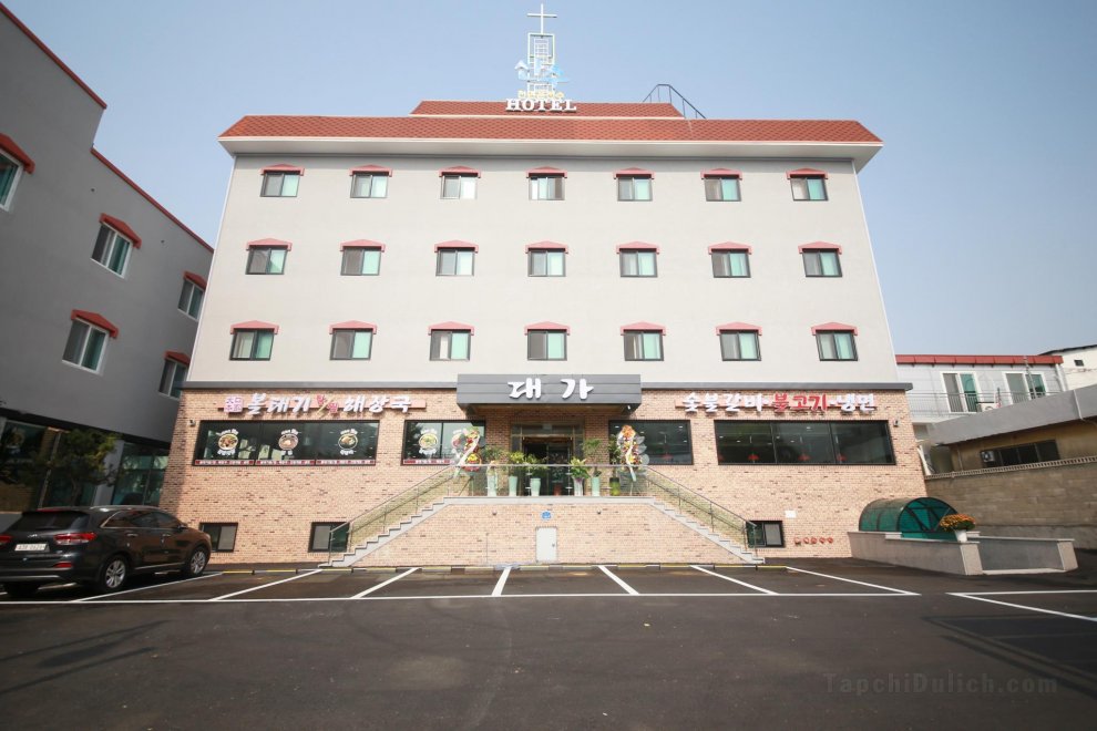 Sansu Hotel
