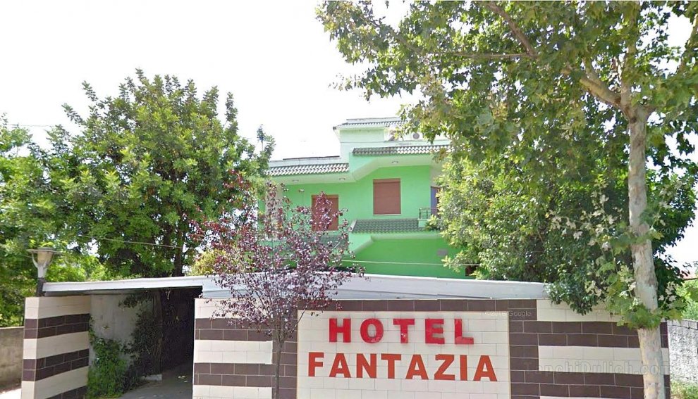 范塔茲亞費里酒店