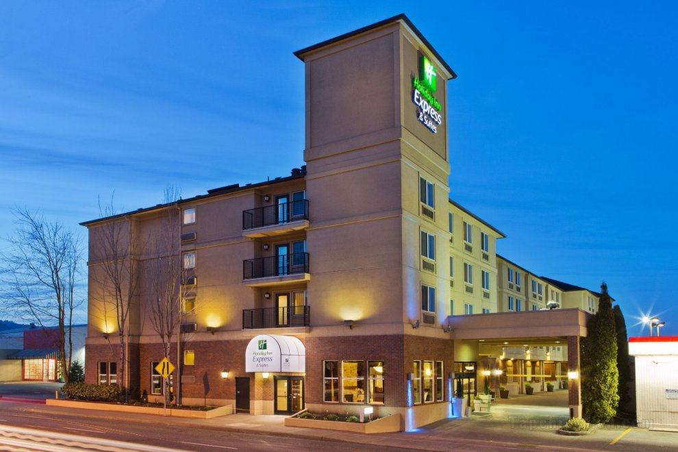 Khách sạn Holiday Inn Express & Suites Portland-Northwest Downtown