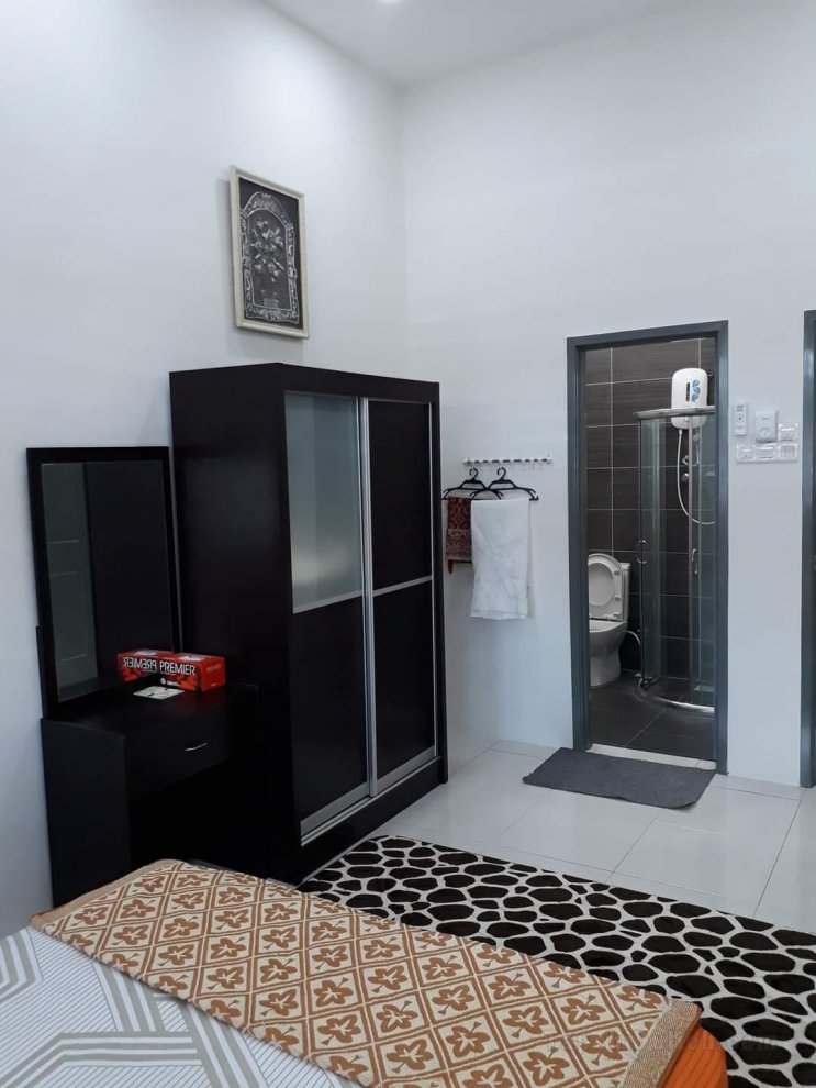 1400平方米4臥室獨立屋 (法利馬) - 有2間私人浴室
