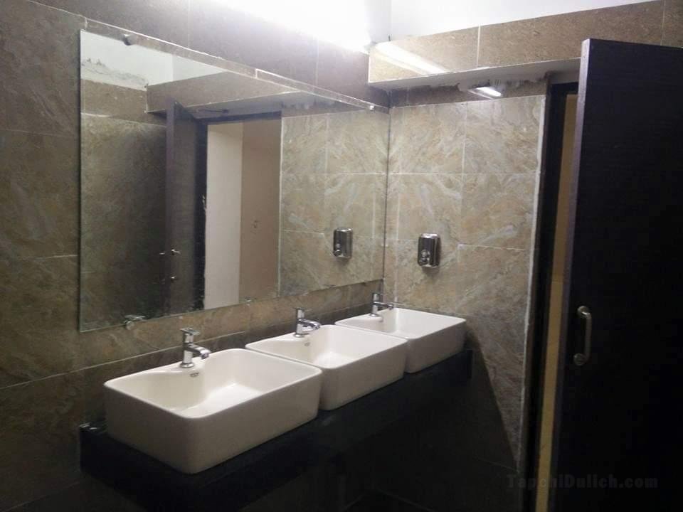 840平方米15臥室平房 (馬拉夫里) - 有15間私人浴室