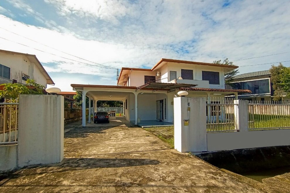 OYO HOME 90241 Villa Home Sibu