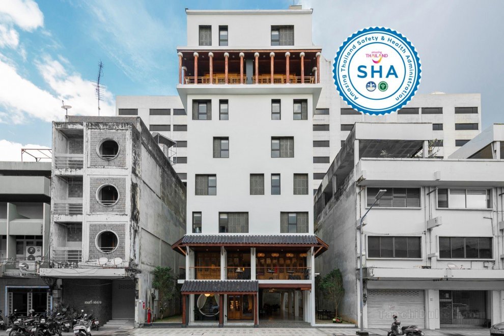 Khách sạn The Lantern Hatyai (SHA Extra Plus)