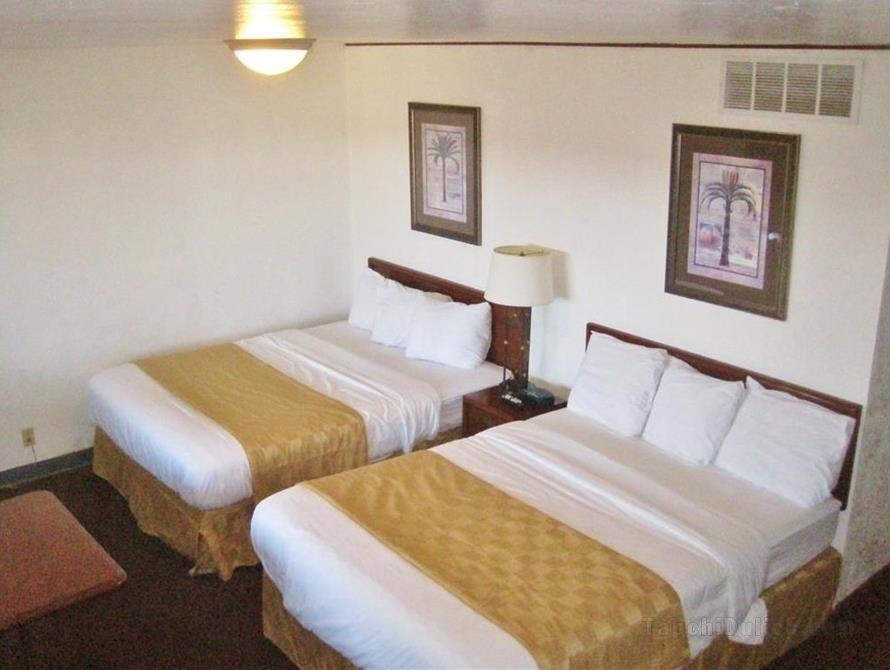 Americas Best Value Inn Covered Wagon Crescent City