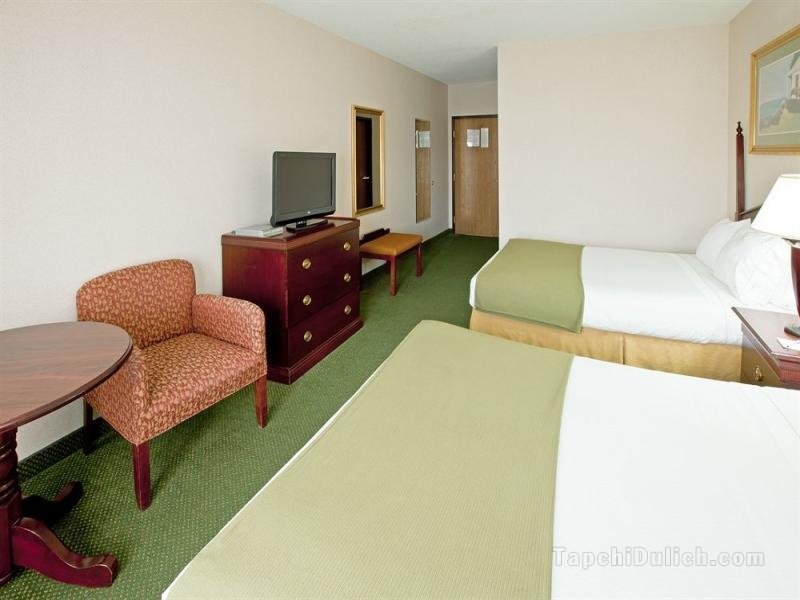 Khách sạn Holiday Inn Express And Suites Bad Axe