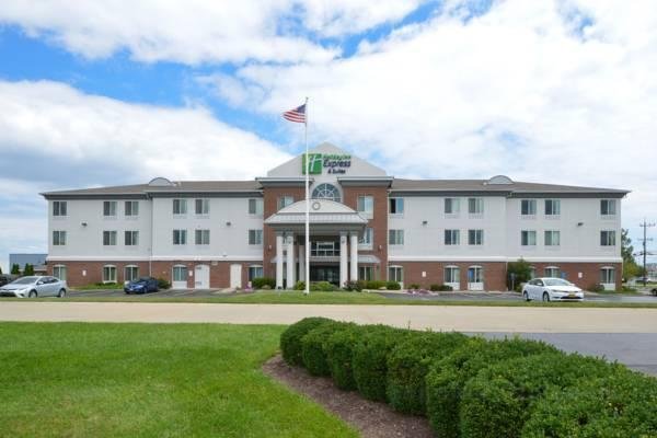 Khách sạn Holiday Inn Express & Suites Cincinnati-Blue Ash
