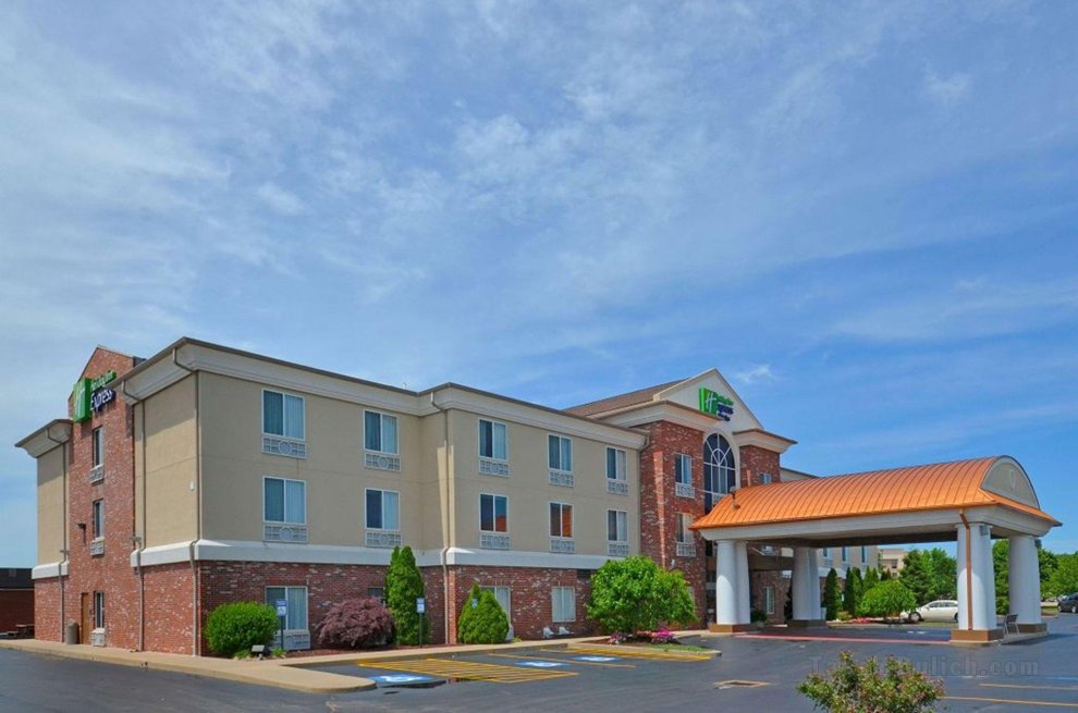 Khách sạn Holiday Inn Express & Suites Farmington