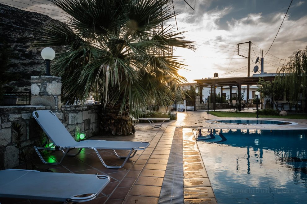 Khách sạn Dimitris Resort