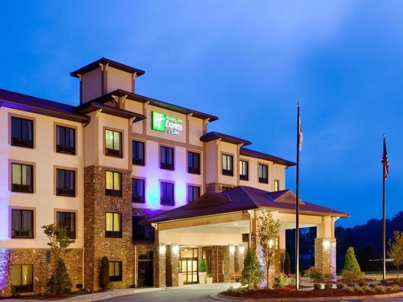 Khách sạn Holiday Inn Express & Suites Lexington