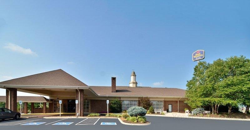 Khách sạn Best Western Plus Morristown Conference Center