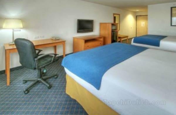 Khách sạn Holiday Inn Express & Suites Carlsbad