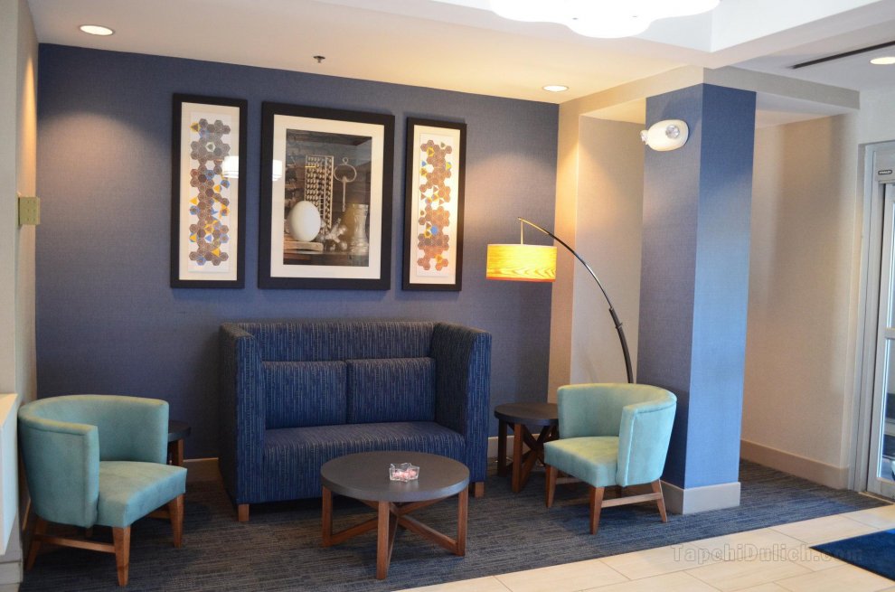 Khách sạn Holiday Inn Express & Suites Anniston/Oxford