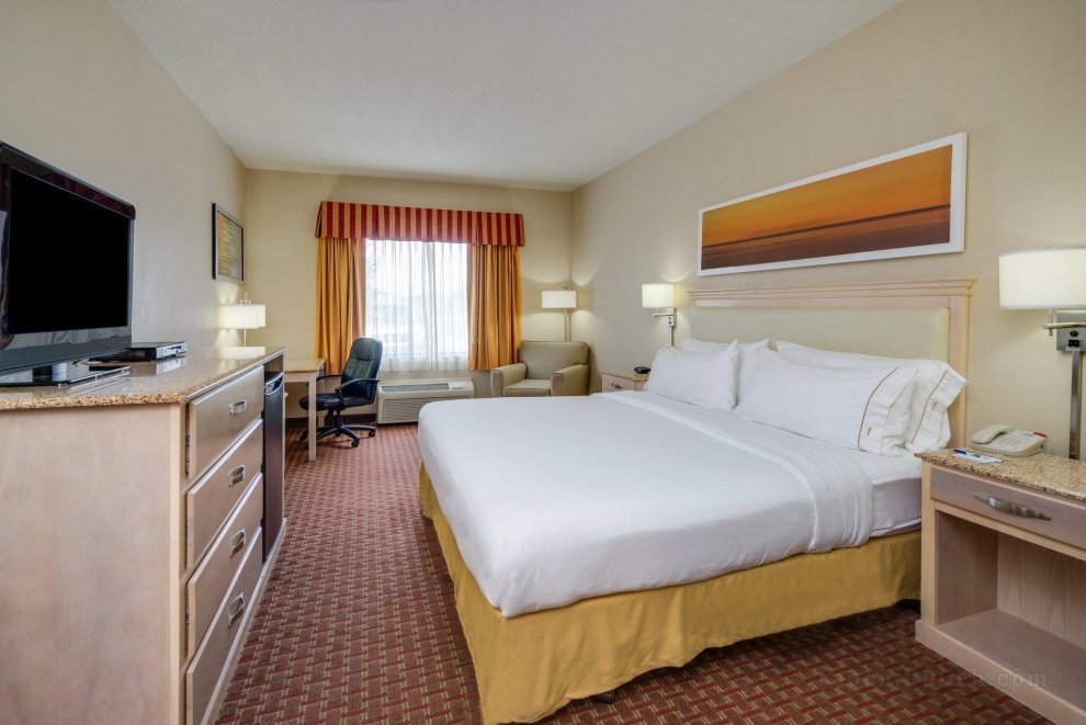 Khách sạn Holiday Inn Express Pocomoke City