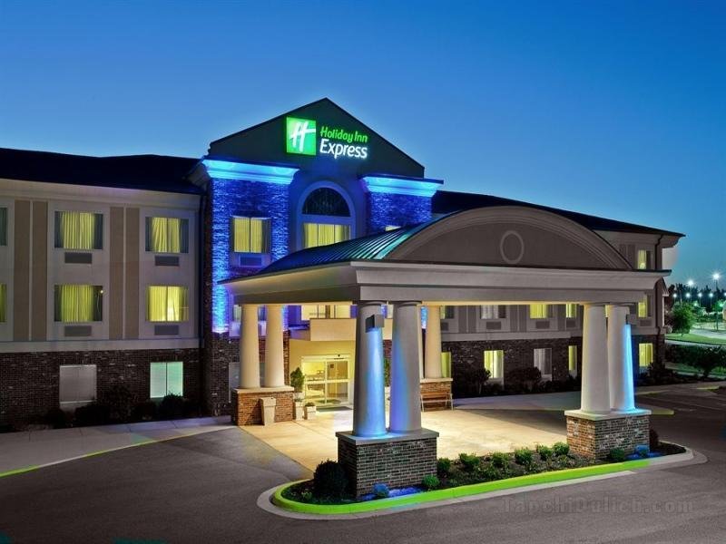 Khách sạn Holiday Inn Express & Suites Paragould