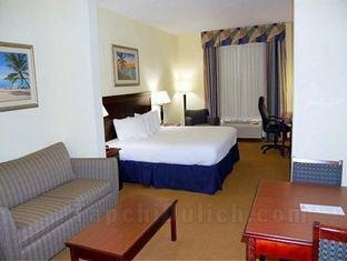 Khách sạn Holiday Inn Express & Suites Panama City-Tyndall
