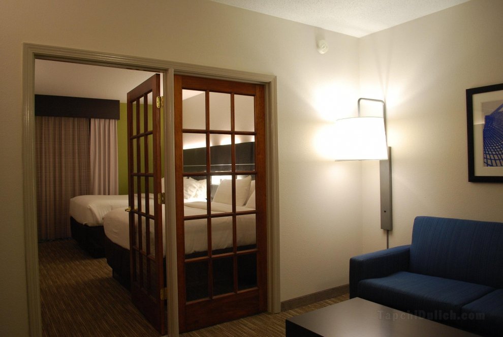 Khách sạn Holiday Inn Express & Suites Kingsport-Meadowview I-26