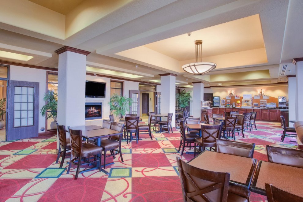 Khách sạn Holiday Inn Express & Suites Yuma