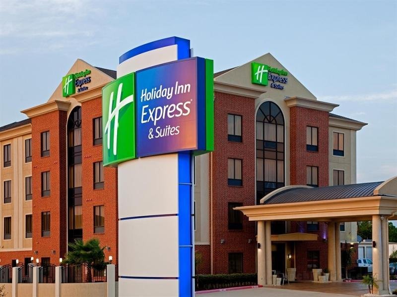 Khách sạn Holiday Inn Express & Suites La Porte