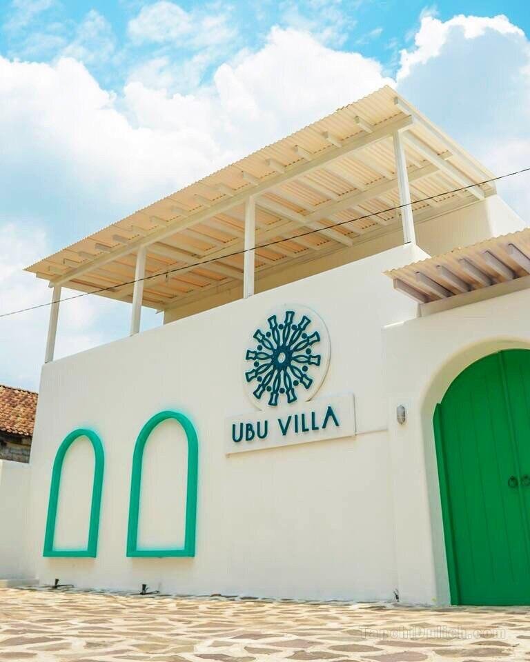 Ubu Villa Gito Gati - Santorini nya Jogja