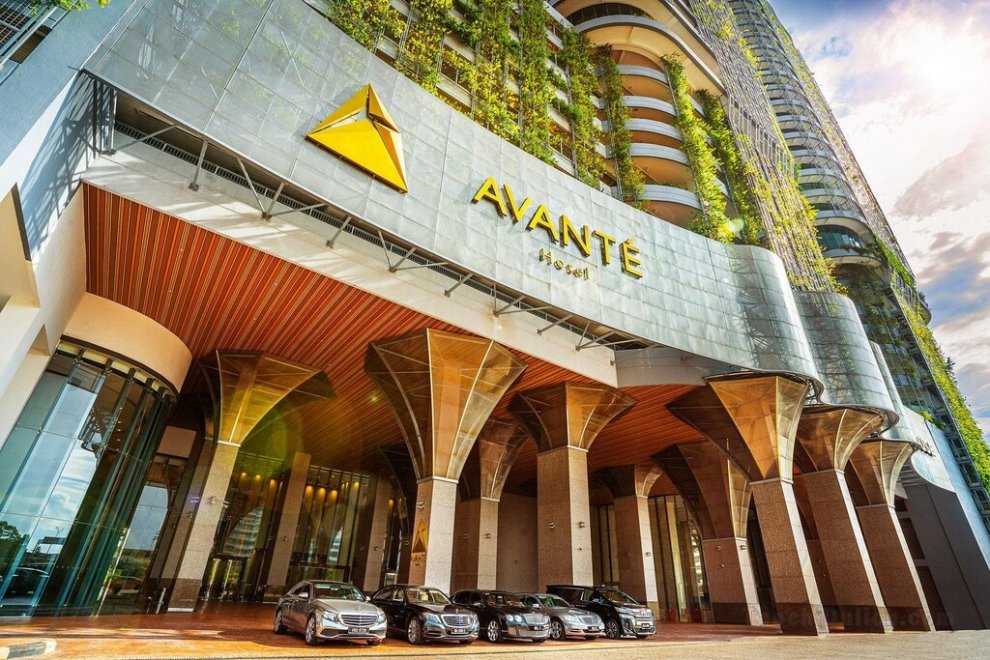 Khách sạn Avante