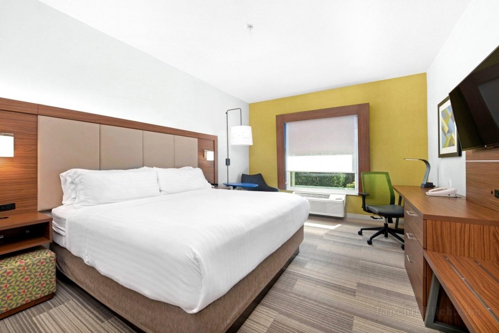 Khách sạn Holiday Inn Express and Suites Conroe