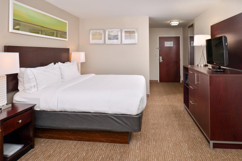 Khách sạn Holiday Inn Express & Suites Lafayette