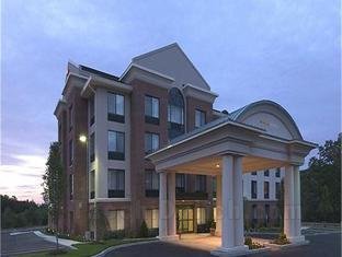 Khách sạn Holiday Inn Express & Suites Auburn