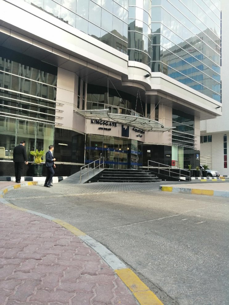 Khách sạn Kingsgate Abu Dhabi