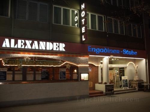 Khách sạn Alexander