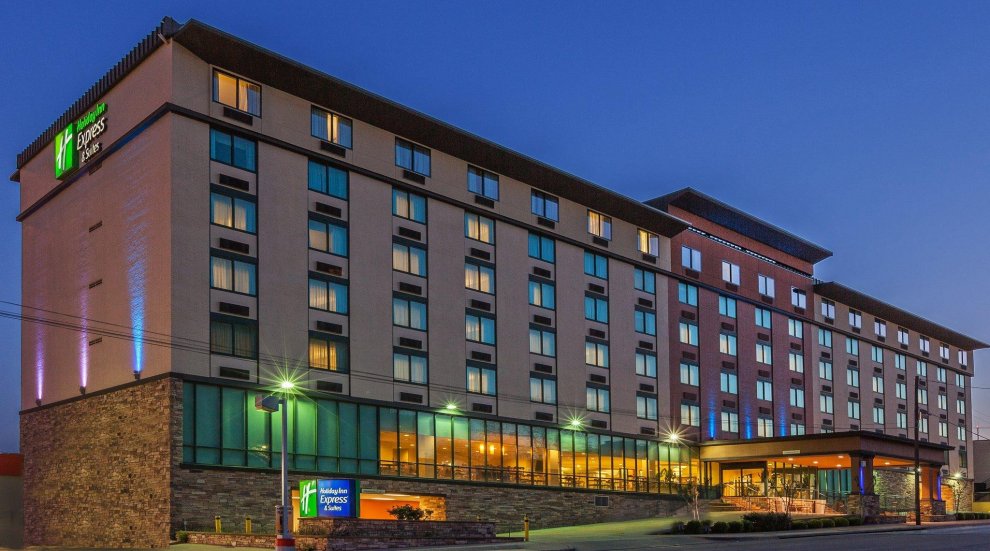 Khách sạn Holiday Inn Express & Suites Fort Worth Downtown