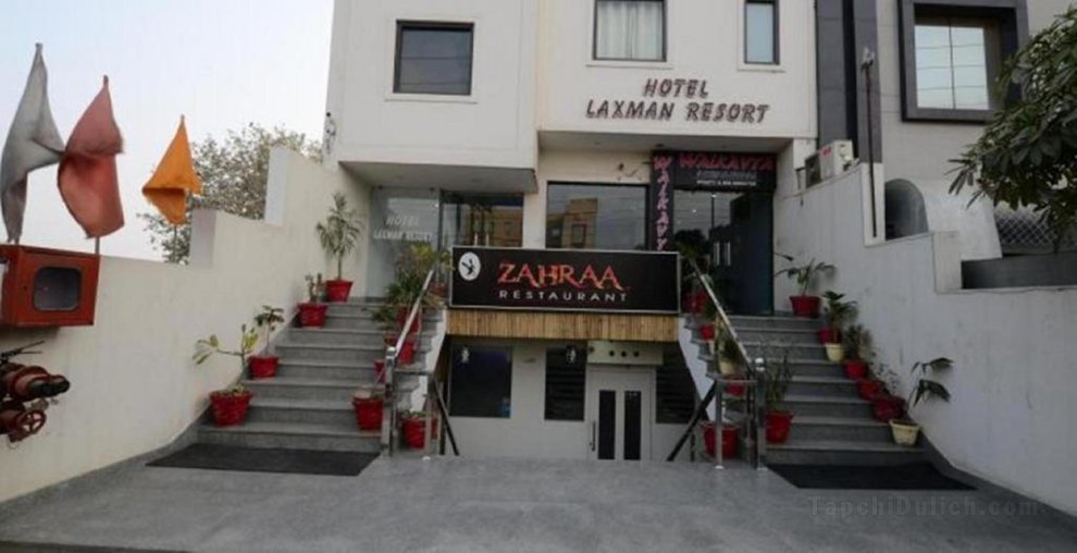Goroomgo Laxman Resort Agra