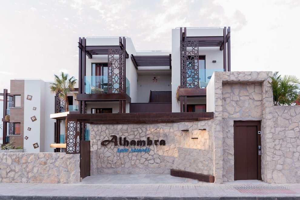 Alhambra Boutique Apartments by TAM Resorts