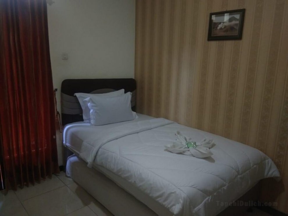 Khách sạn ALORA Diponegoro Probolinggo