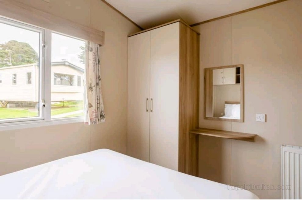 Two Bedroom Caravan Newquay Bay Resort