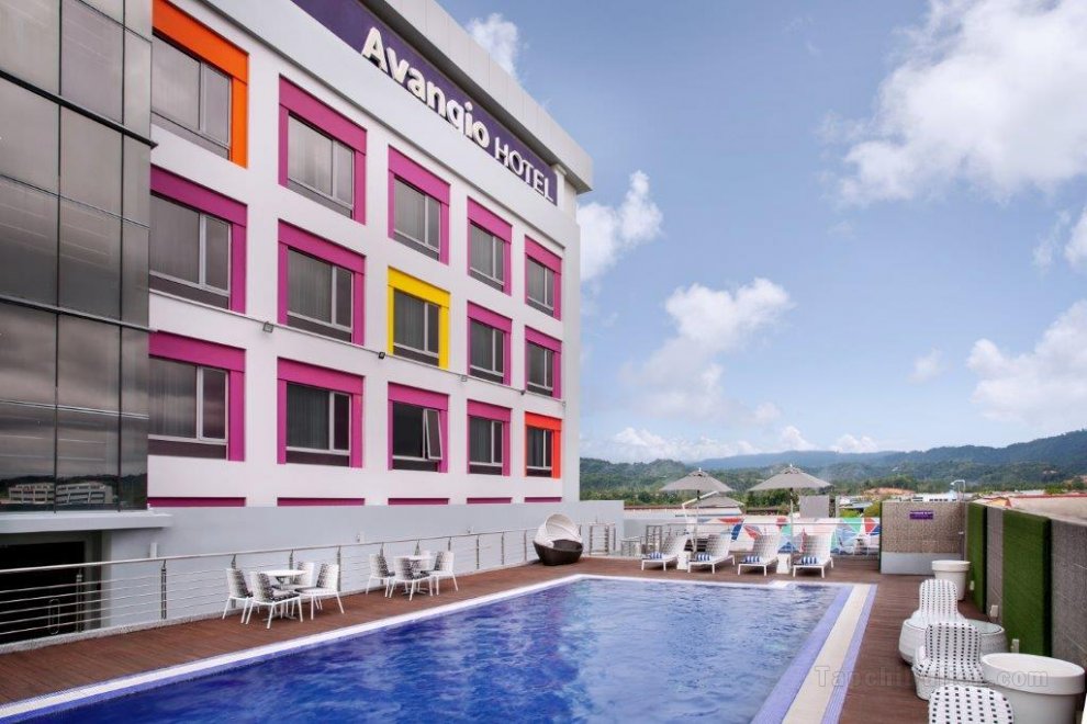 Khách sạn Avangio Kota Kinabalu