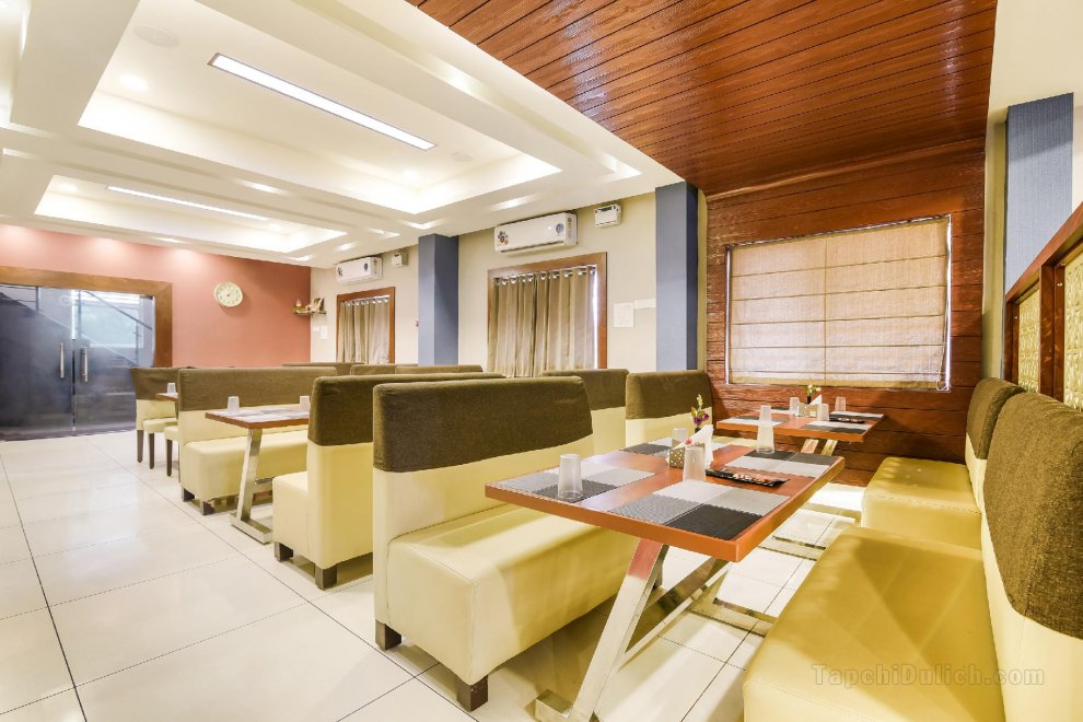 Khách sạn Capital O 44979 Bhagirathi Residency