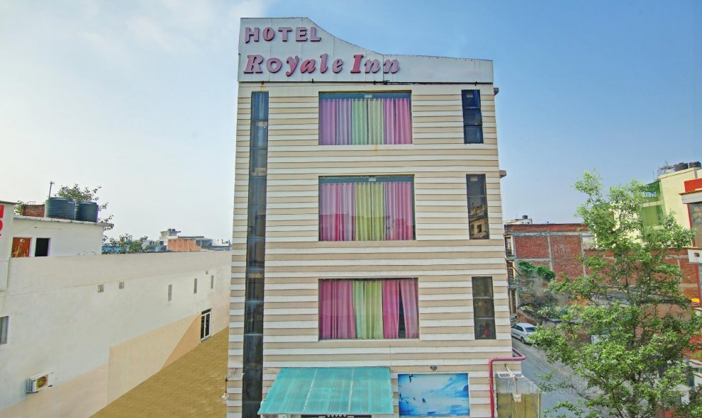 Itsy By Treebo - Royale Inn