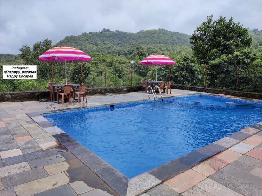 B'ful 6BHK with Pvt Pool very near to Pawna Lake.