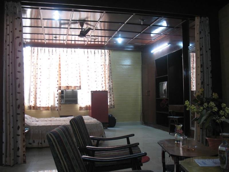 Khách sạn Gaurav