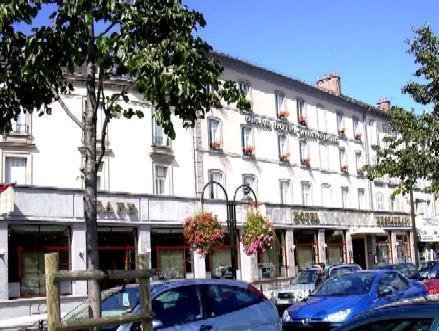 Khách sạn The Originals Boutique, Grand Saint-Pierre, Aurillac (Qualys-)